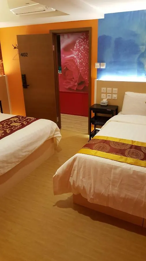 Whole Sunshine International Hotel Hong Kong 0*,  Cina